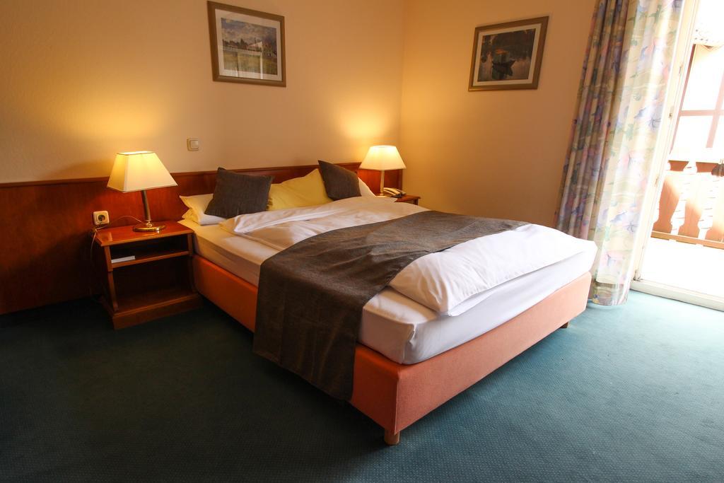 Hotel Burg-Muehle Gelnhausen Buitenkant foto